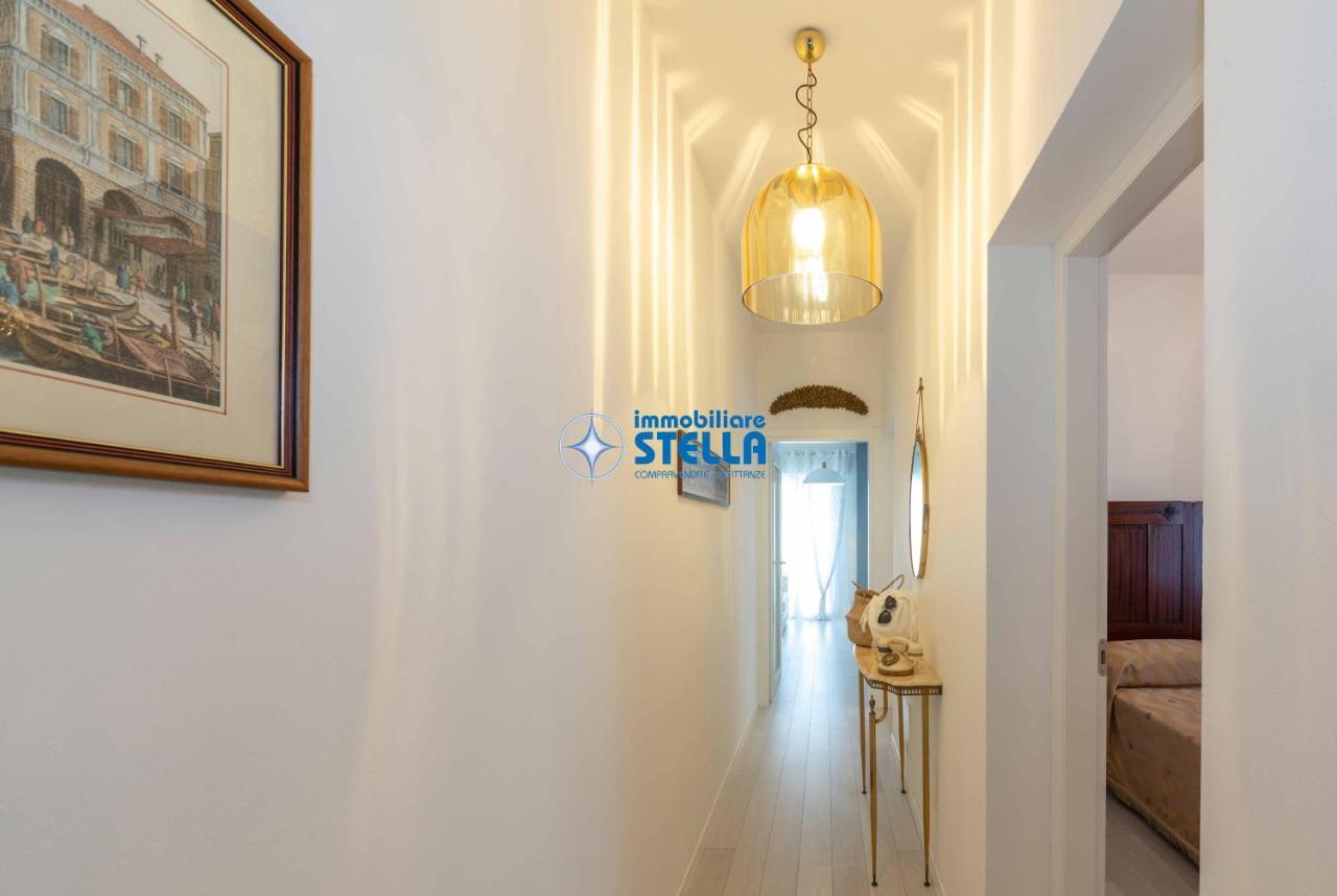 Condominio Sirene Лидо-ди-Езоло Экстерьер фото